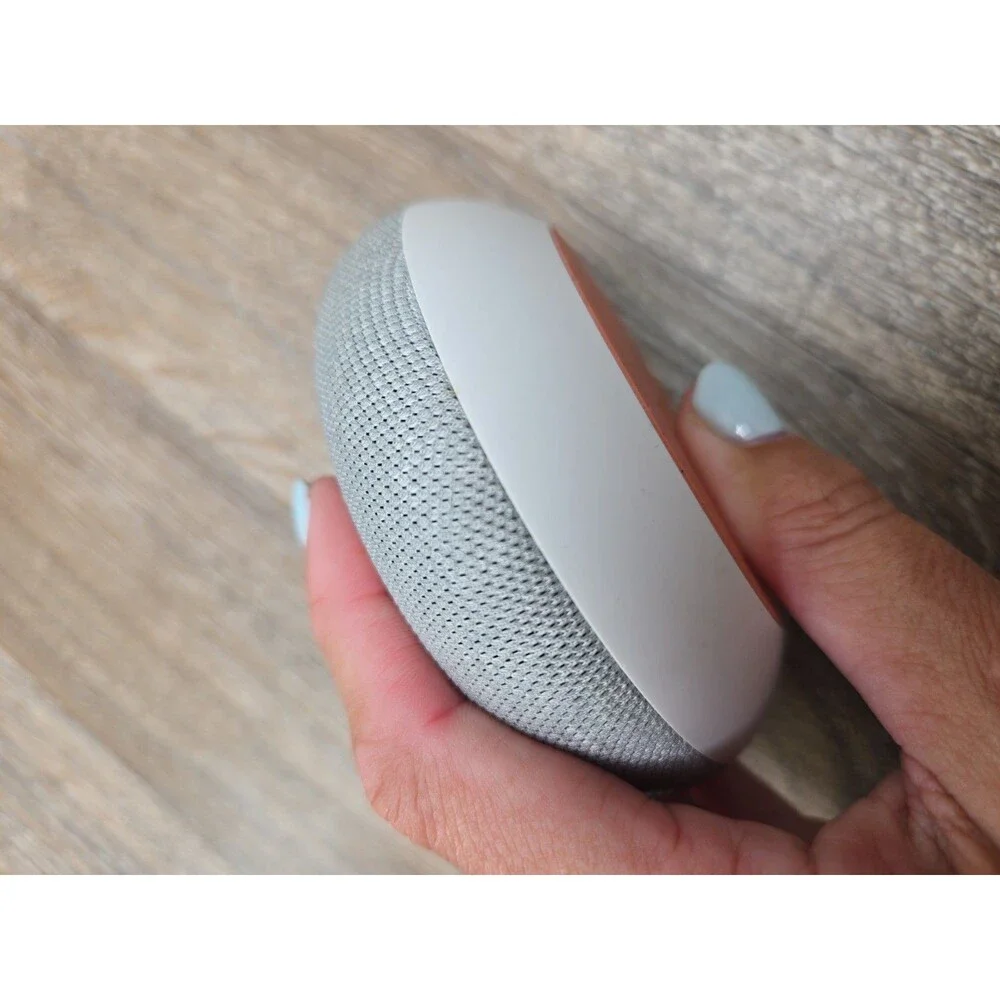 Google Home Mini Smart Speaker with Google Assistant NO CABLE - White Model H0A